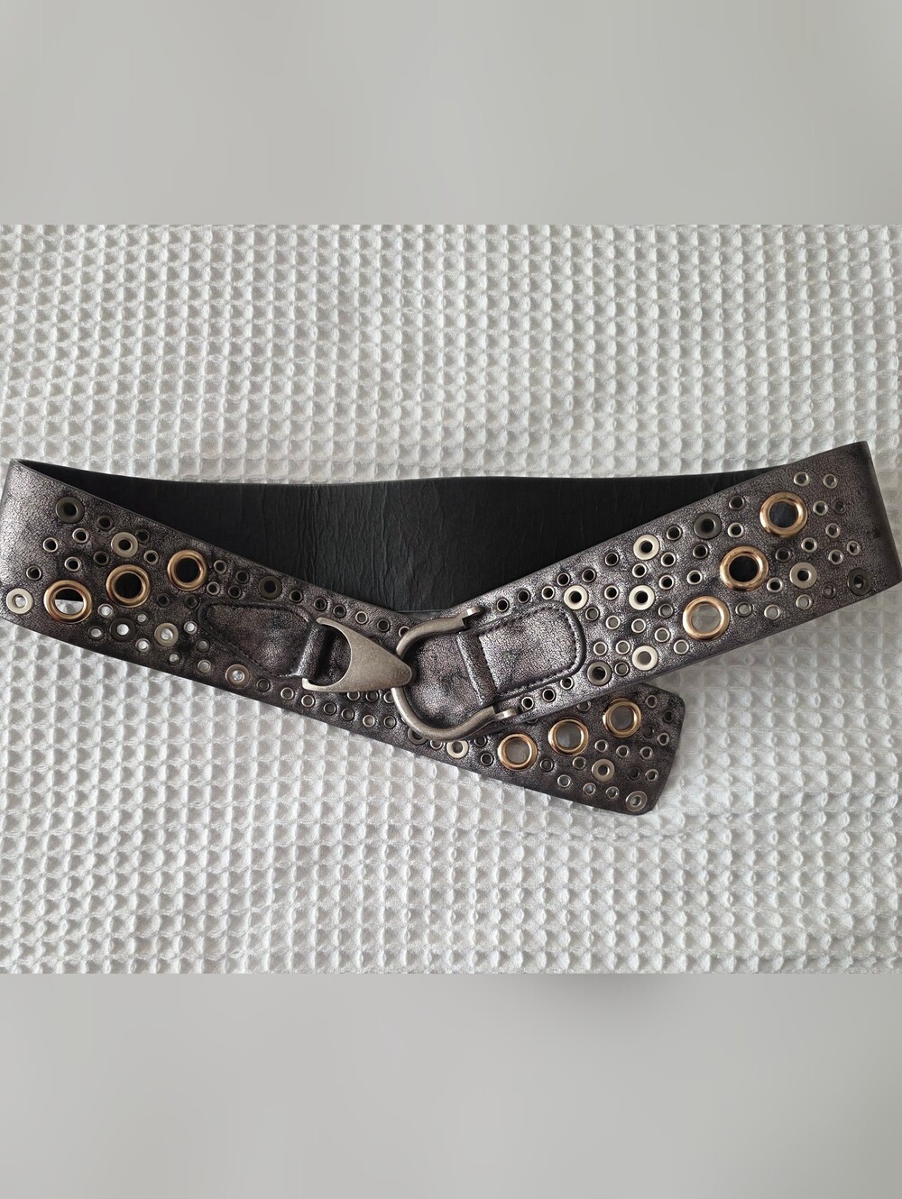 Wide Metallic Gunmetal Eyelet Waist Belt 36.5" - Picture 1 of 7